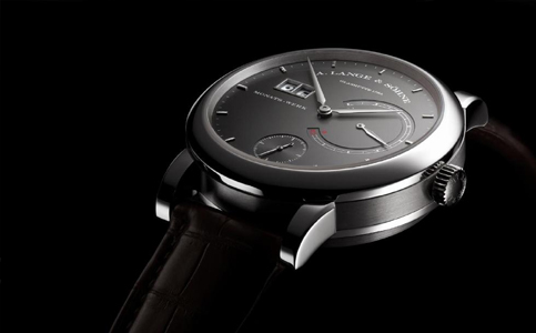 朗格手表維修保養(yǎng)(朗格手表表盤破碎怎樣處理)