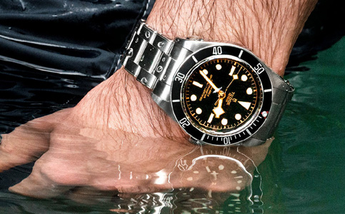 帝舵服務(wù)中心杭州（帝舵表盤(pán)如何清潔保養(yǎng)）