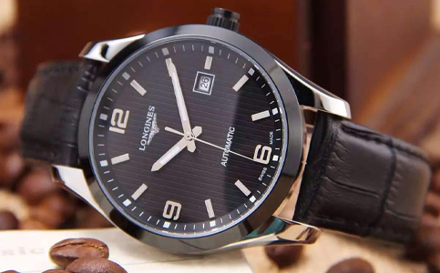 昆明修浪琴手表在哪里（處理手表起霧的技巧）