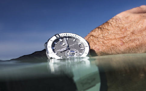 西安雅典服務中心（雅典手表表玻璃的保養）