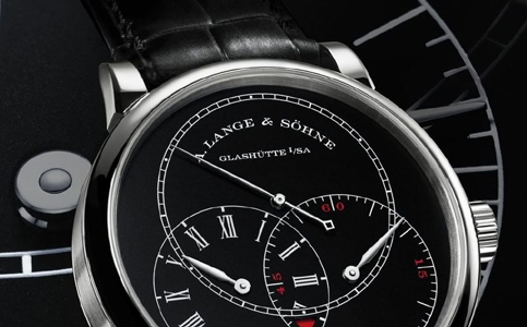 朗格手表保養(yǎng)大概多少錢（朗格手表表耳掉了）