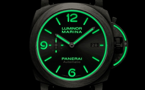 沛納海客服電話多少（沛納海手表表盤的保養(yǎng)方法）